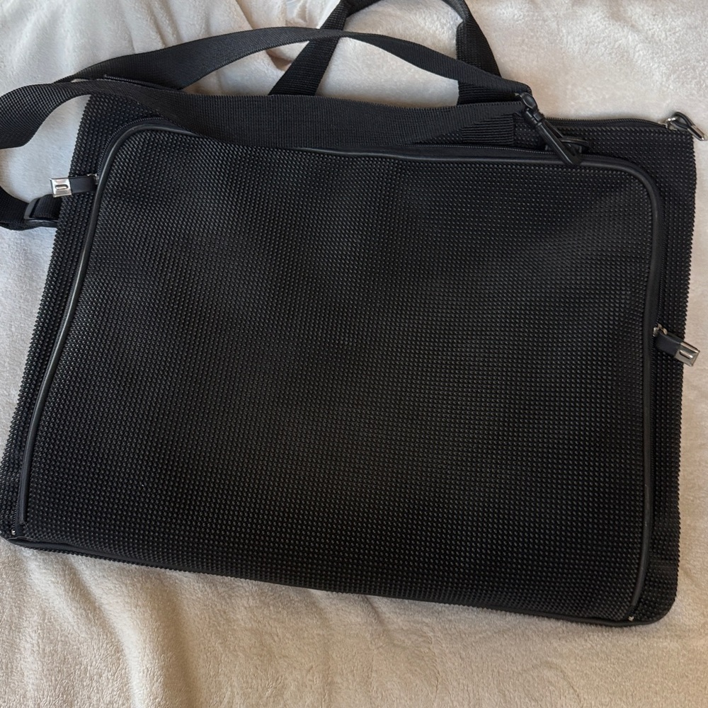 Urban Oxide Textured Pebbled Laptop Crossbody Purse Bag black unisex
